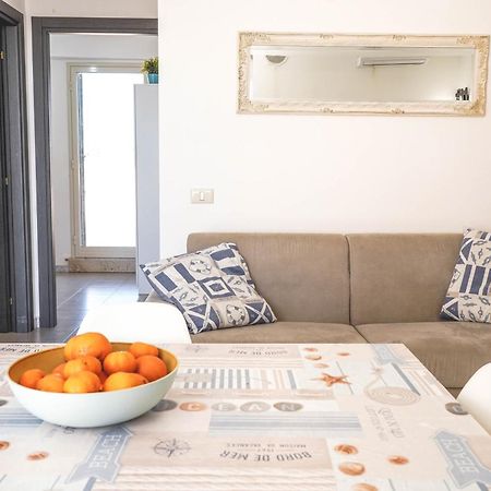 Attico Terrazza Cielomare Seaview Apartman Pozzallo Kültér fotó