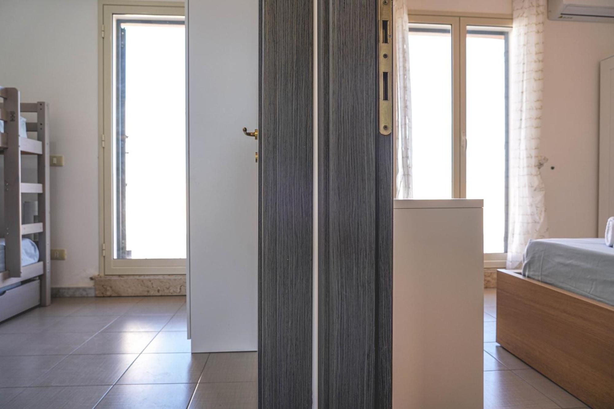Attico Terrazza Cielomare Seaview Apartman Pozzallo Kültér fotó