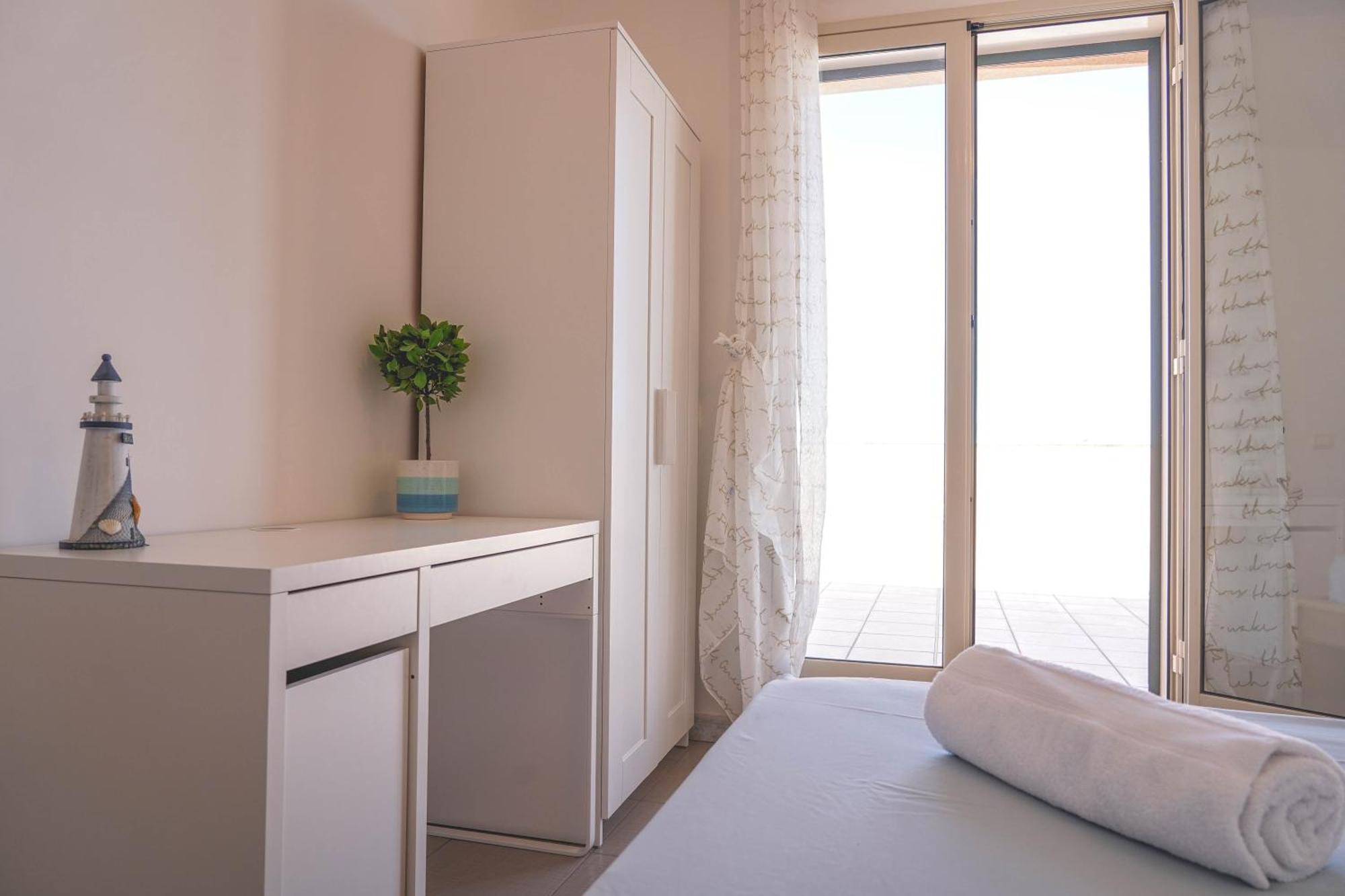Attico Terrazza Cielomare Seaview Apartman Pozzallo Kültér fotó